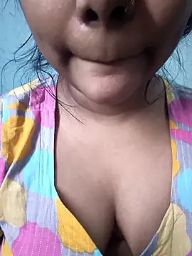 Snapshot of Desi_Nil_pori chatting on January 9, 2026, 6:05 am Desi Nil pori online show from January 9, 2026, 6:05 am