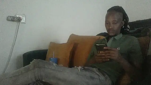 Snapshot of Winterslender chatting on April 30, 2026, 2:56 pm Winterslender online show from April 30, 2026, 2:56 pm