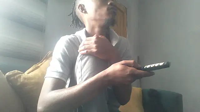 Snapshot of Winterslender chatting on May 9, 2026, 9:36 am Winterslender online show from May 9, 2026, 9:36 am