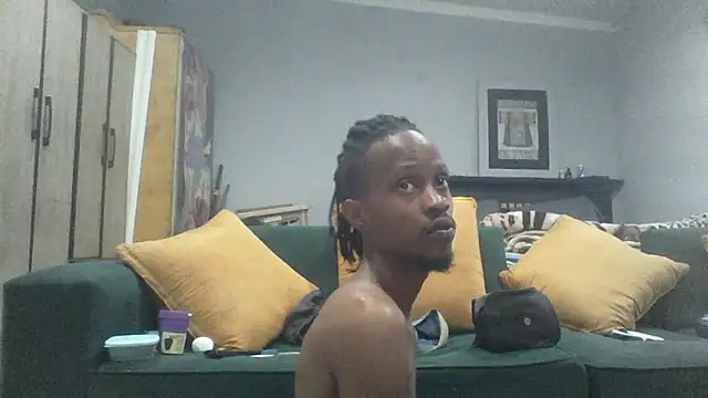 Snapshot of Winterslender chatting on May 20, 2026, 3:07 pm Winterslender online show from May 20, 2026, 3:07 pm