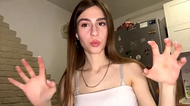 Snapshot of ElsieKuhlmann chatting on February 9, 2026, 5:11 am ElsieKuhlmann online show from February 9, 2026, 5:11 am