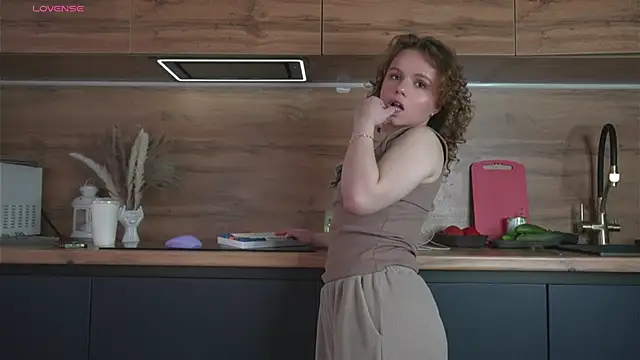 mymonique online show from May 31, 2026, 8:21 am
