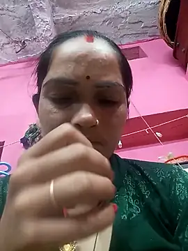 Snapshot of Sonam15884 chatting on March 3, 2026, 9:59 am Sonam15884 online show from March 3, 2026, 9:59 am