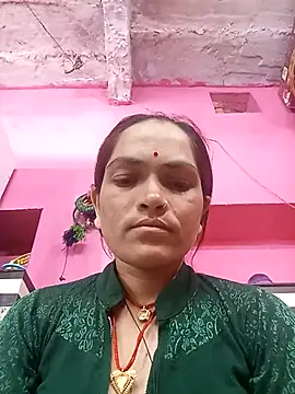 Snapshot of Sonam15884 chatting on April 10, 2026, 10:42 am Sonam15884 online show from April 10, 2026, 10:42 am