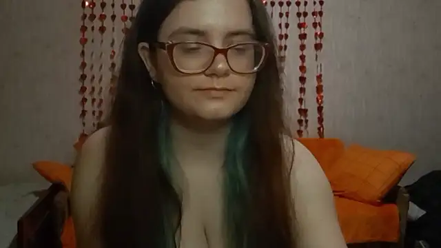 Miyabeee online show from February 16, 2026, 5:20 pm