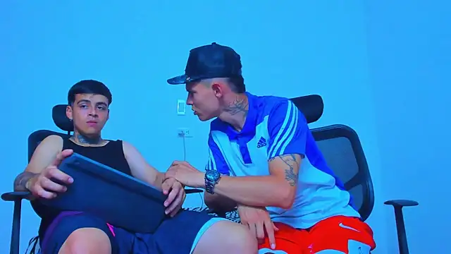 Thomas-Wil online show from April 14, 2026, 9:32 pm