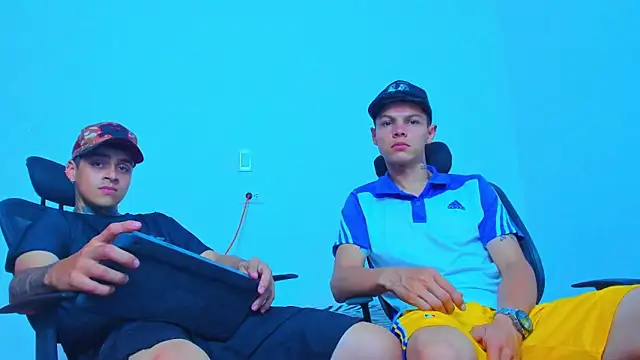 Thomas-Wil online show from April 28, 2026, 8:36 pm