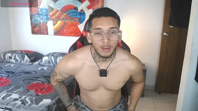 Snapshot of EvanVelvet chatting on February 23, 2026, 10:29 pm EvanVelvet online show from February 23, 2026, 10:29 pm