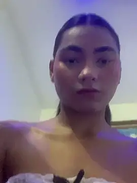 GeorgiandCoi online show from April 12, 2026, 4:23 pm