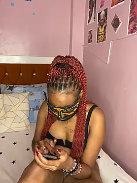 Snapshot of thakhiii3 chatting on February 26, 2026, 12:04 pm thakhiii3 online show from February 26, 2026, 12:04 pm