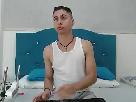 LeoMonnroe online show from March 2, 2026, 2:57 pm