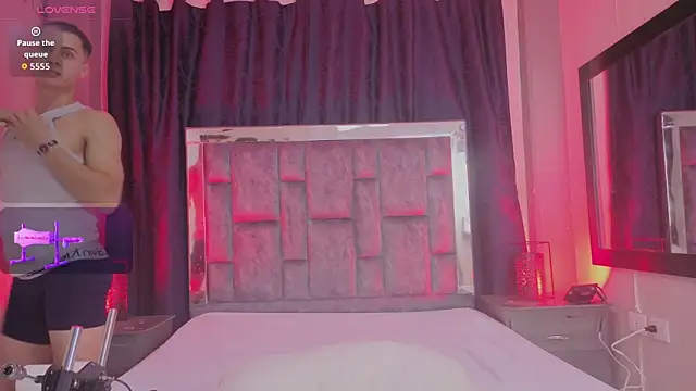 LeoMonnroe online show from March 28, 2026, 7:13 pm