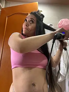 Veronica Wins  online show from March 26, 2026, 7:19 pm