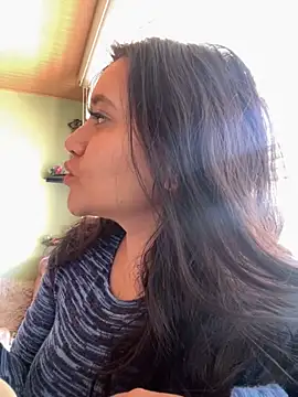 Snapshot of Veronica_Wins_ chatting on April 22, 2026, 4:08 pm Veronica Wins online show from April 22, 2026, 4:08 pm