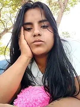 Isabel 3 online show from March 1, 2026, 8:22 pm