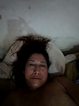 PatriciaGrajales online show from February 11, 2026, 1:49 pm