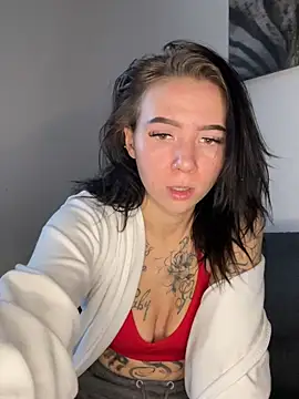 ZoeYoungxx online show from January 13, 2026, 3:28 pm