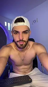 Apolo lux1 online show from April 29, 2026, 8:59 pm