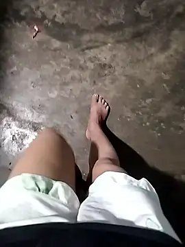 Snapshot of Ginny_2x chatting on March 10, 2026, 9:31 pm Ginny 2x online show from March 10, 2026, 9:31 pm