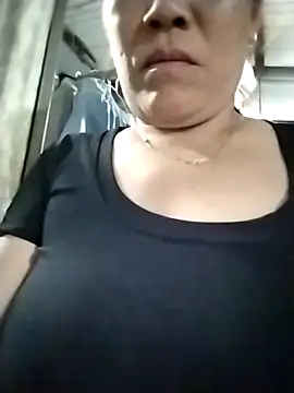 Snapshot of Ginny_2x chatting on March 11, 2026, 12:55 pm Ginny 2x online show from March 11, 2026, 12:55 pm