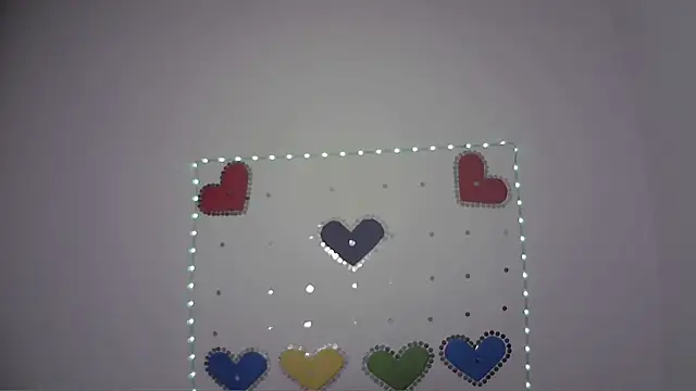 Mia Suarez7 online show from April 5, 2026, 3:09 pm