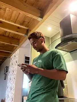 Axel black10 online show from February 28, 2026, 9:10 am