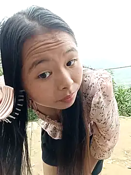 Snapshot of inali_mar chatting on March 1, 2026, 3:30 am inali mar online show from March 1, 2026, 3:30 am