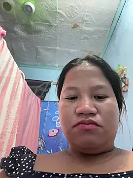 Snapshot of Hottie_Pussy chatting on July 16, 2026, 12:11 pm Hottie Pussy online show from July 16, 2026, 12:11 pm