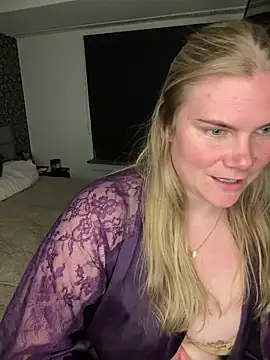 SexyBlondJoanna online show from March 1, 2026, 6:21 pm