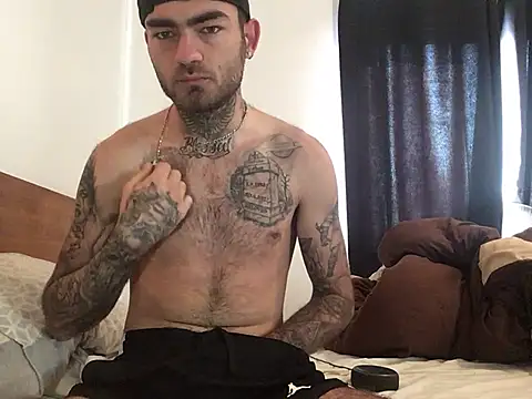 Snapshot of jacobsex221 chatting on January 18, 2026, 9:46 am jacobsex221 online show from January 18, 2026, 9:46 am