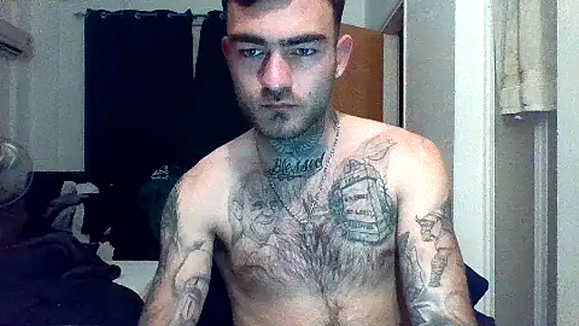 Snapshot of jacobsex221 chatting on February 17, 2026, 8:26 pm jacobsex221 online show from February 17, 2026, 8:26 pm