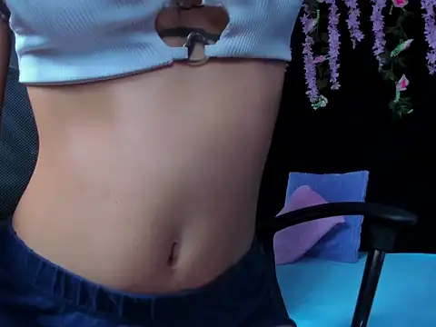 nicolfontana  online show from January 15, 2026, 12:21 pm