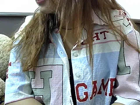 AngelAnaya018 online show from February 8, 2026, 4:32 pm