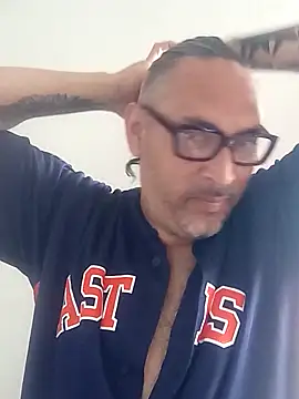 Snapshot of Big_vittollo chatting on February 21, 2026, 3:02 pm Big vittollo online show from February 21, 2026, 3:02 pm