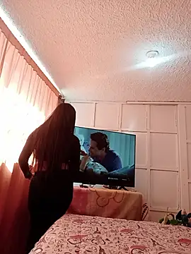 gabriela grace1 online show from February 9, 2026, 3:05 pm