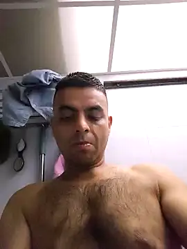 ashleellaunda7582 online show from April 6, 2026, 6:42 pm