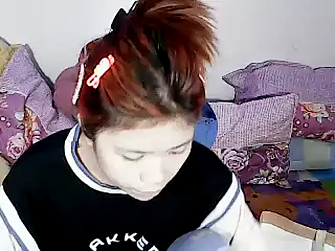 Snapshot of xxhotamizinggirl chatting on March 9, 2026, 1:37 pm xxhotamizinggirl online show from March 9, 2026, 1:37 pm