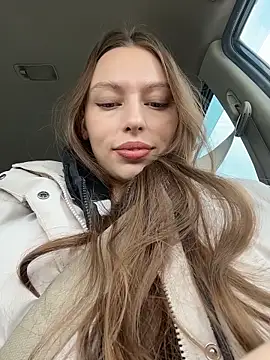 LeiaMood online show from March 7, 2026, 4:53 am