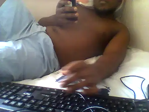 handsomeguy02 online show from May 21, 2026, 10:55 am