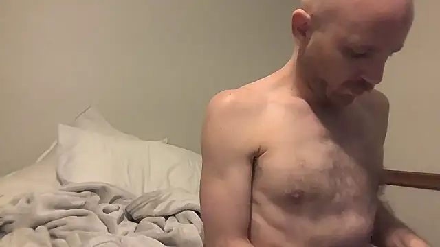 Snapshot of FrankieFuckMe chatting on February 3, 2026, 6:40 am FrankieFuckMe online show from February 3, 2026, 6:40 am