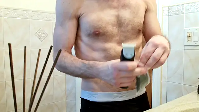 Snapshot of FrankieFuckMe chatting on February 6, 2026, 1:58 pm FrankieFuckMe online show from February 6, 2026, 1:58 pm