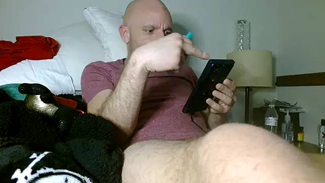 Snapshot of FrankieFuckMe chatting on February 14, 2026, 4:42 am FrankieFuckMe online show from February 14, 2026, 4:42 am