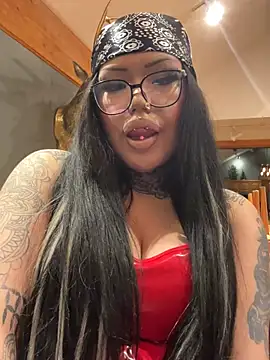 BaByDollxChloe online show from February 4, 2026, 10:21 am