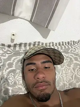 Otavio 01 online show from January 12, 2026, 10:59 pm