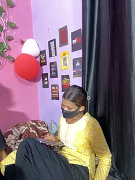 MissHermione2 online show from February 20, 2026, 5:13 pm