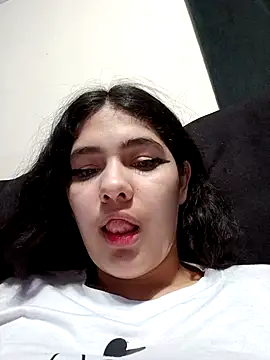 diosa sofia19 online show from February 24, 2026, 2:09 am