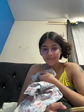 Snapshot of diosa_sofia19 chatting on May 4, 2026, 1:07 pm diosa sofia19 online show from May 4, 2026, 1:07 pm