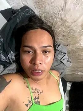 LOVELYMAYUMIE online show from October 31, 2025, 1:34 pm