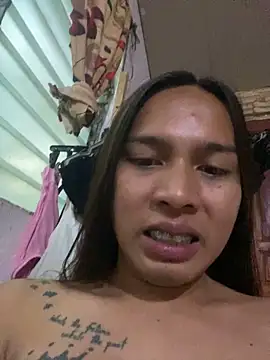 LOVELYMAYUMIE online show from December 19, 2025, 9:16 am