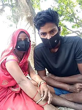 Shivanisingh4 online show from April 1, 2026, 4:46 am